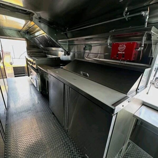 IMG_3384 Premium Mobile Kitchen Food Truck