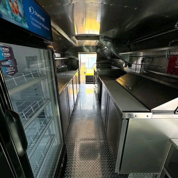 IMG_3387 Premium Mobile Kitchen Food Truck