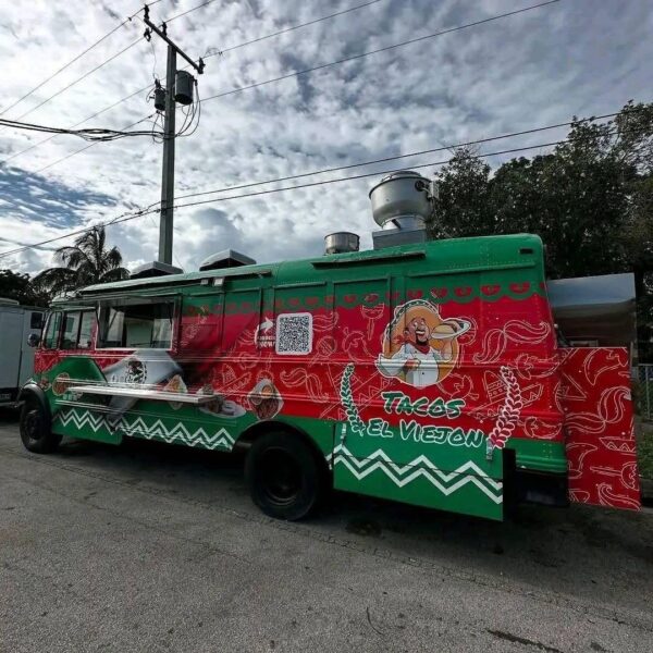 IMG_3388 Premium Mobile Kitchen Food Truck