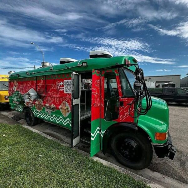 IMG_3390 Premium Mobile Kitchen Food Truck