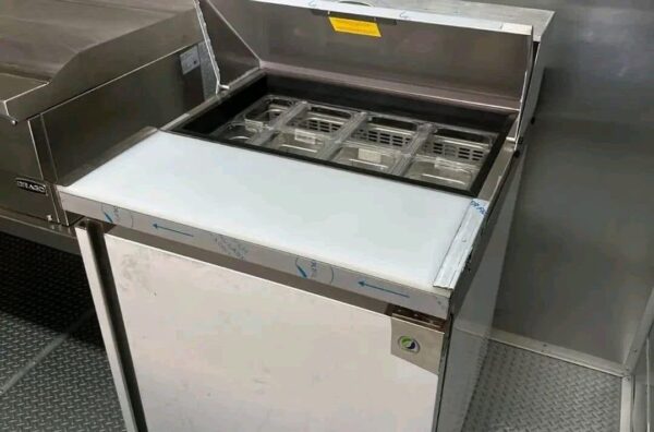 8'x12' Enclosed Food Trailer